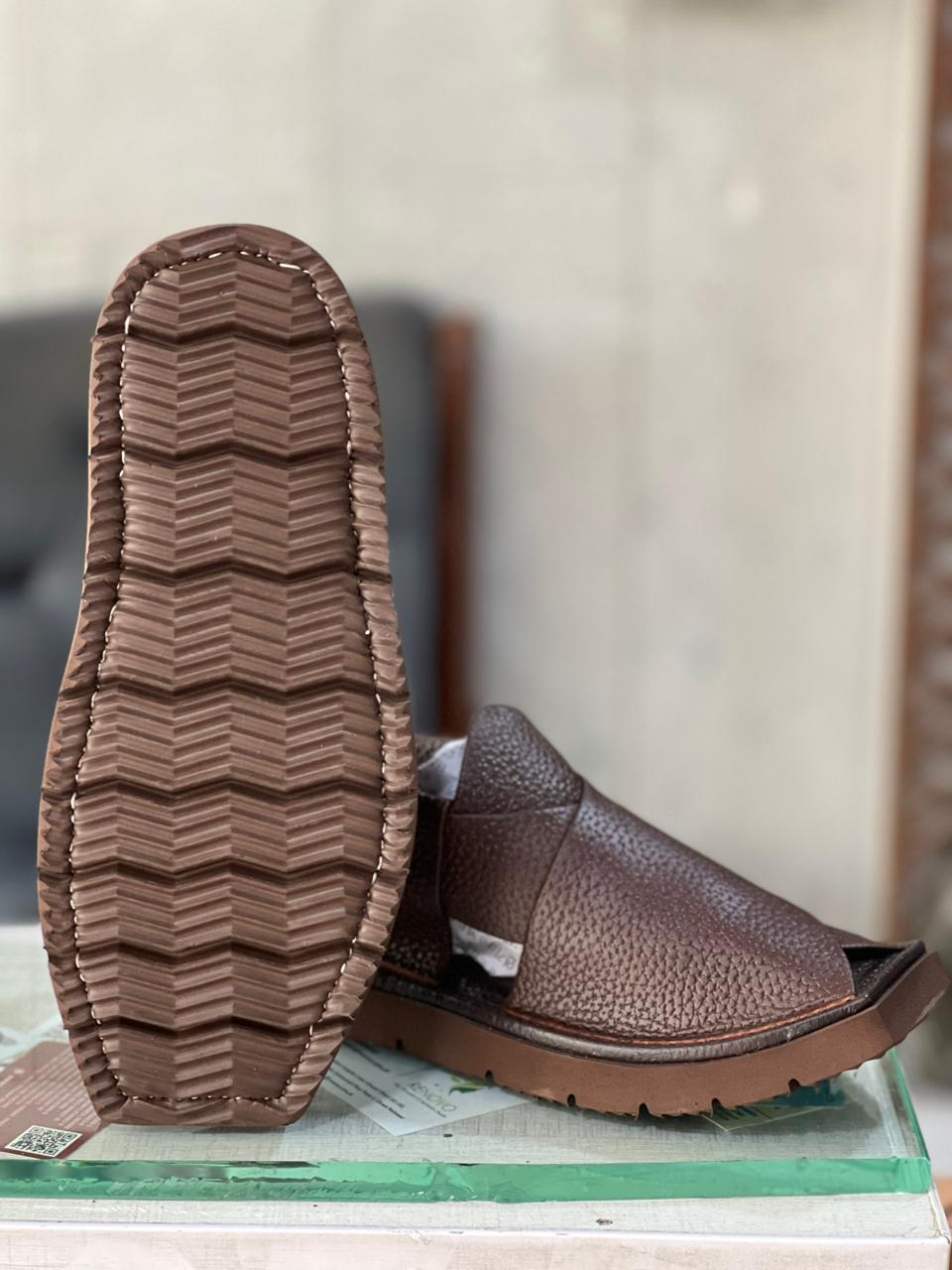 Kaptan Air Blue Leather Chappal